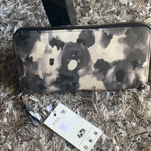 Urban Expressions Handbags - VEGAN 🌱 urban expressions wallet
